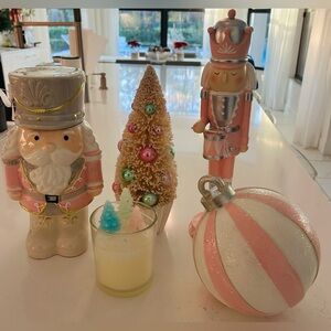 Festive NutcrackerDecor  - Pink and Silver